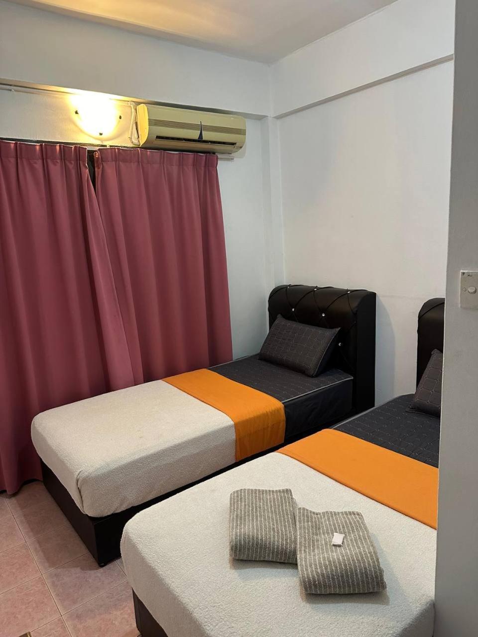 Teresek View Motel Куала Тахан Екстериор снимка
